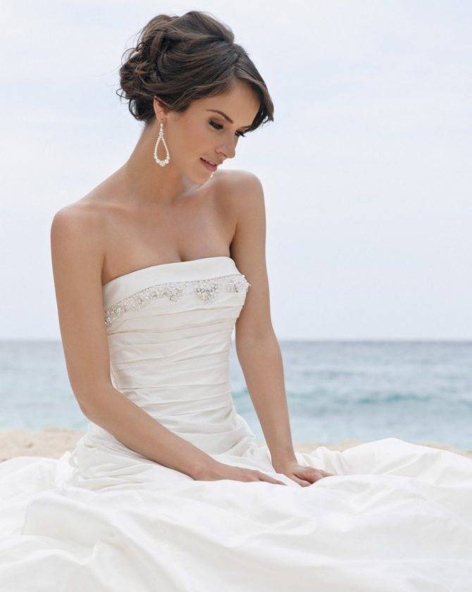 Прически под свадебное платье — как подобрать прическу невесте на свадьбу под платье