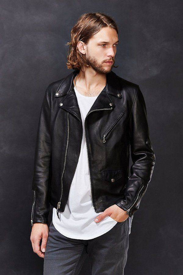 Как выбрать мужскую кожаную куртку: секреты брутального стиля